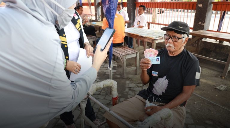 Cek NIK Penerima Bansos 2026 Lewat cekbansos.kemensos.go.id, Panduan Lengkap DTKS