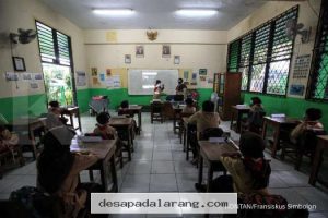 Inspirasi Pesan Kelulusan SMA Tahun 2026 dalam Bahasa Inggris untuk Teman Terdekat